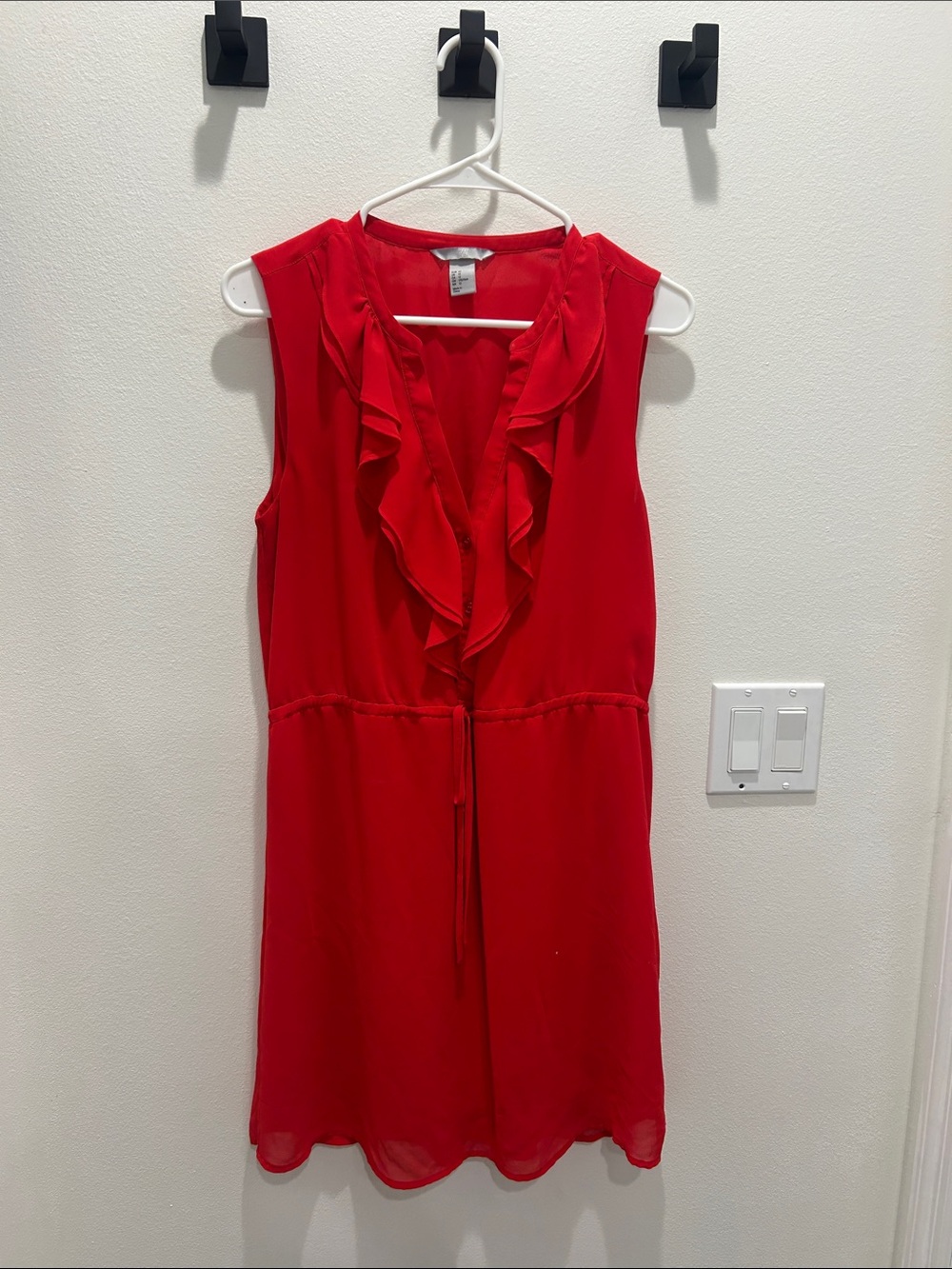 H&M Red Ruffle V-Neck Sleeveless Mini Dress with Drawstring